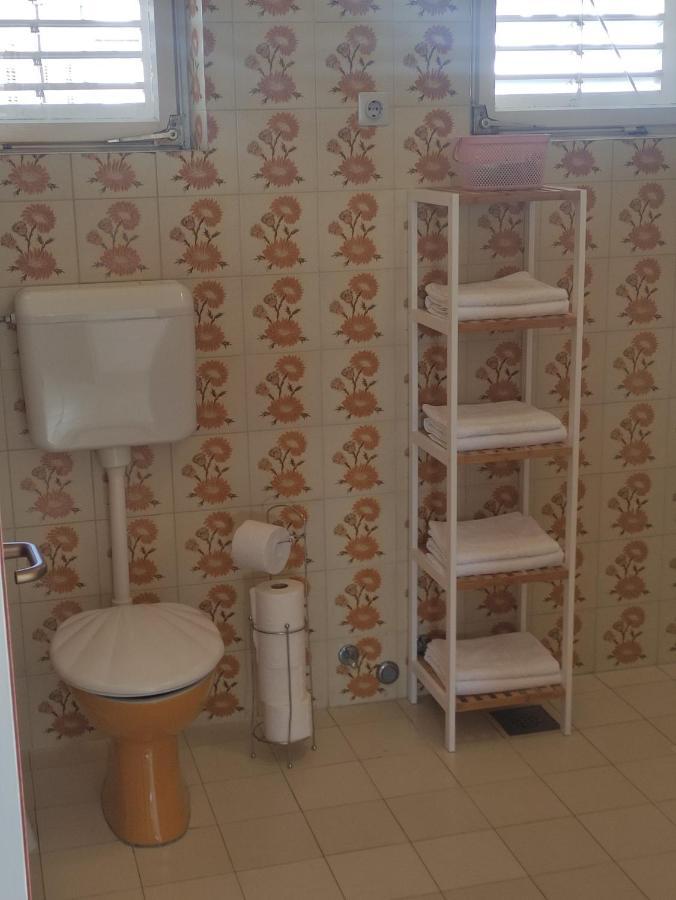 Apartment Landeka Primošten Eksteriør bilde