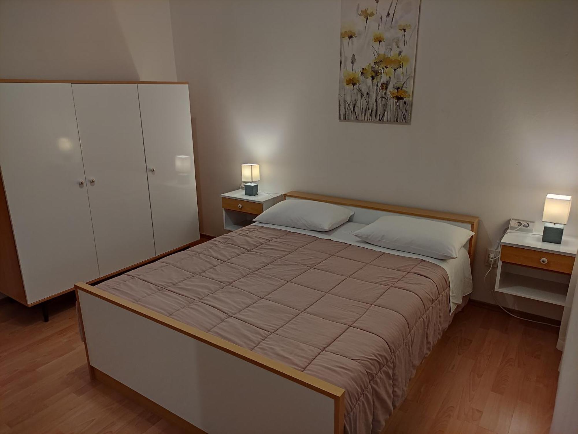 Apartment Landeka Primošten Eksteriør bilde